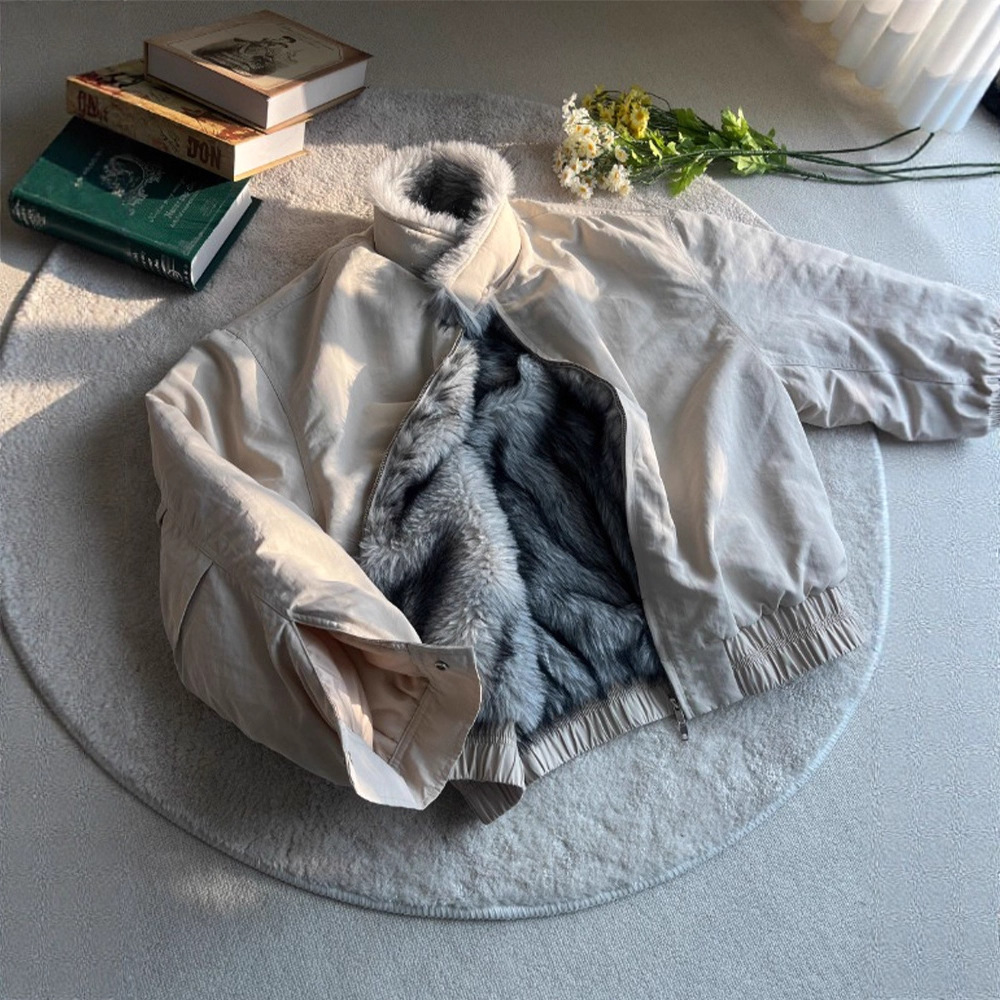 Wolf King Fur-Collar Mountain Hawk Winter Thickened Short Coat for Men, High-End Three-Proof Jacket - Image 5