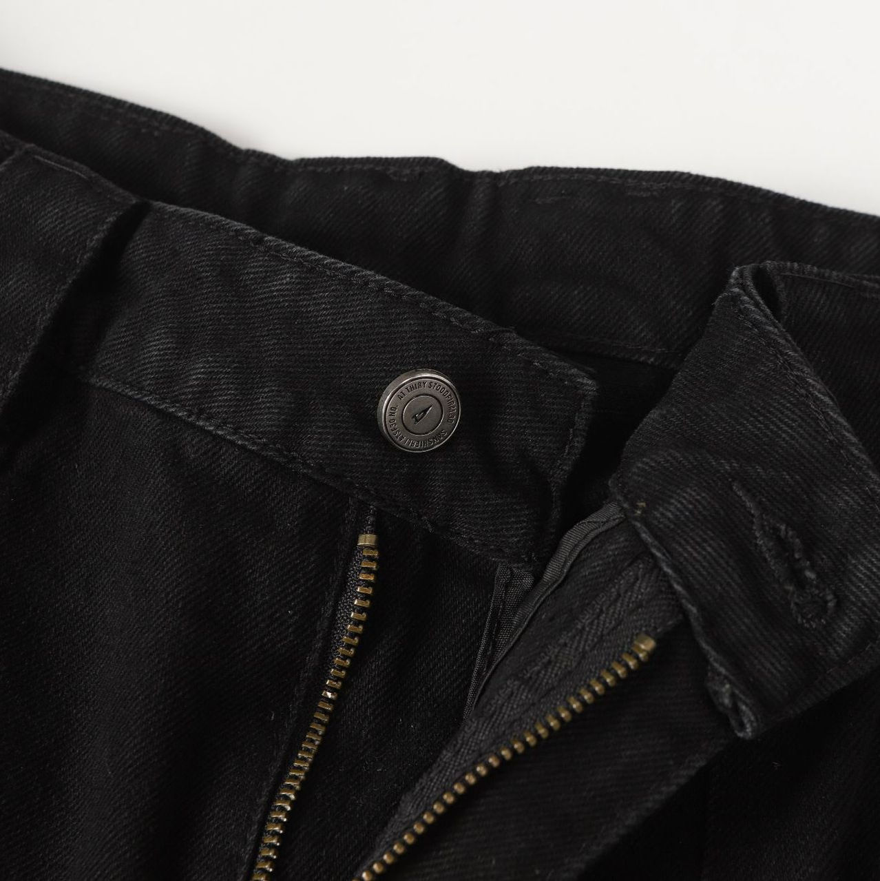 Street Style High-Quality Washed Workwear Pocket Detachable Denim Long Pants - Image 3