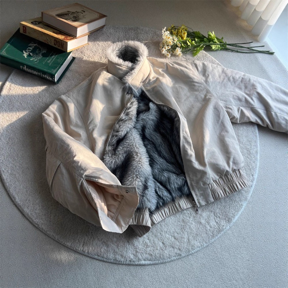 Wolf King Fur-Collar Mountain Hawk Winter Thickened Short Coat for Men, High-End Three-Proof Jacket - Image 7